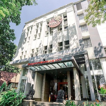 Kalya Hotel Bandung Dago Buitenkant foto