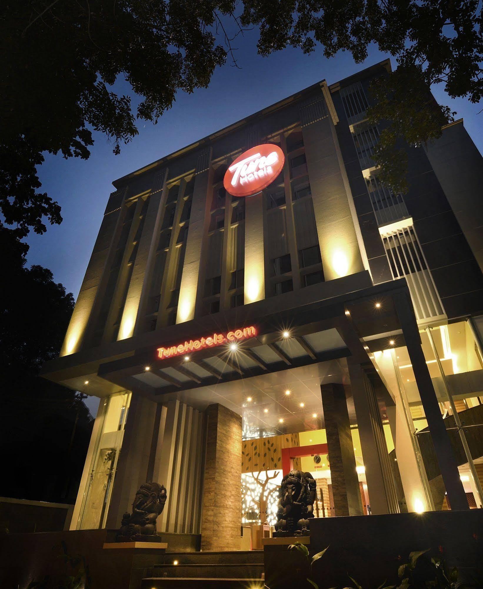 Kalya Hotel Bandung Dago Buitenkant foto