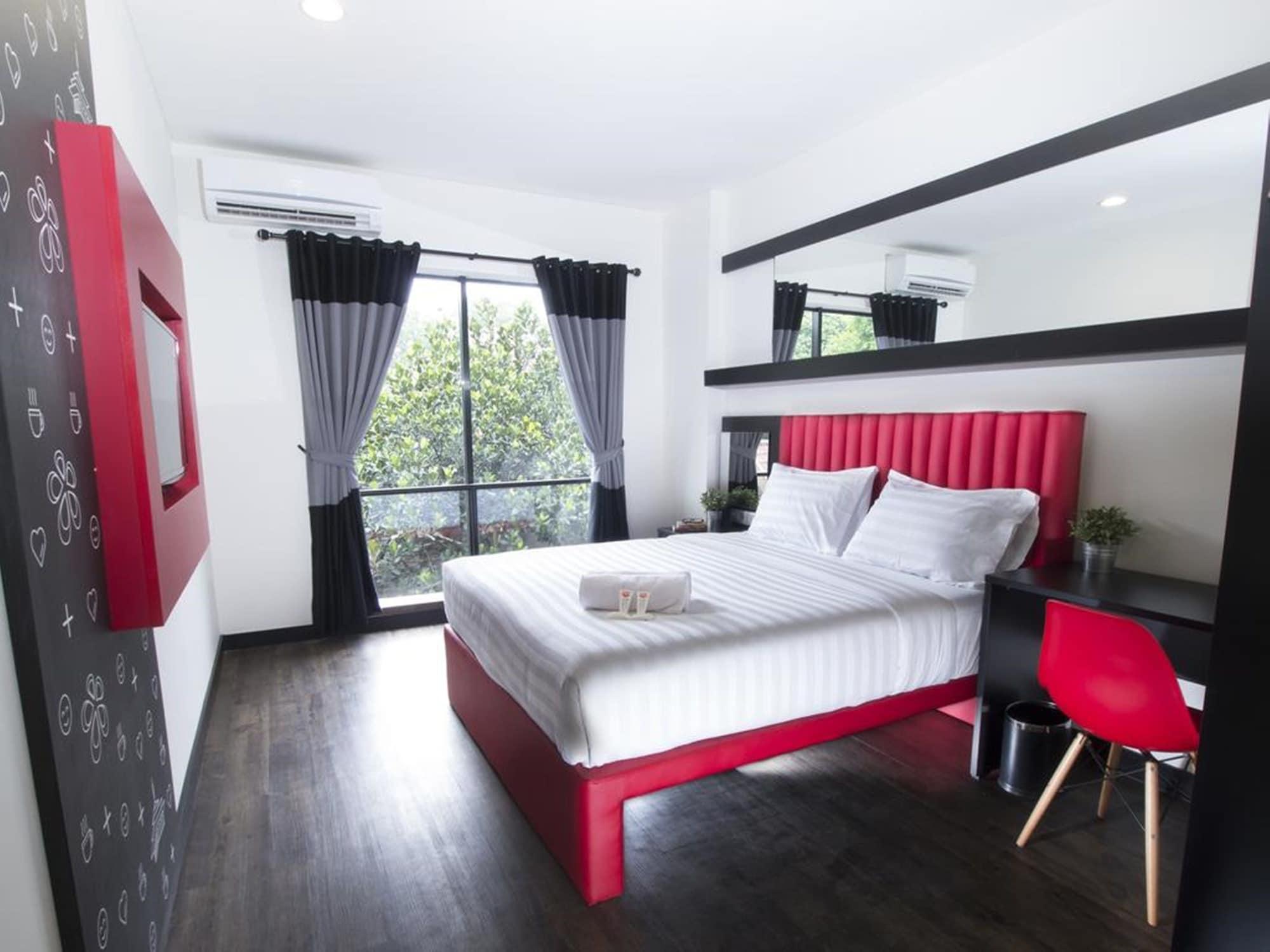 Kalya Hotel Bandung Dago Buitenkant foto