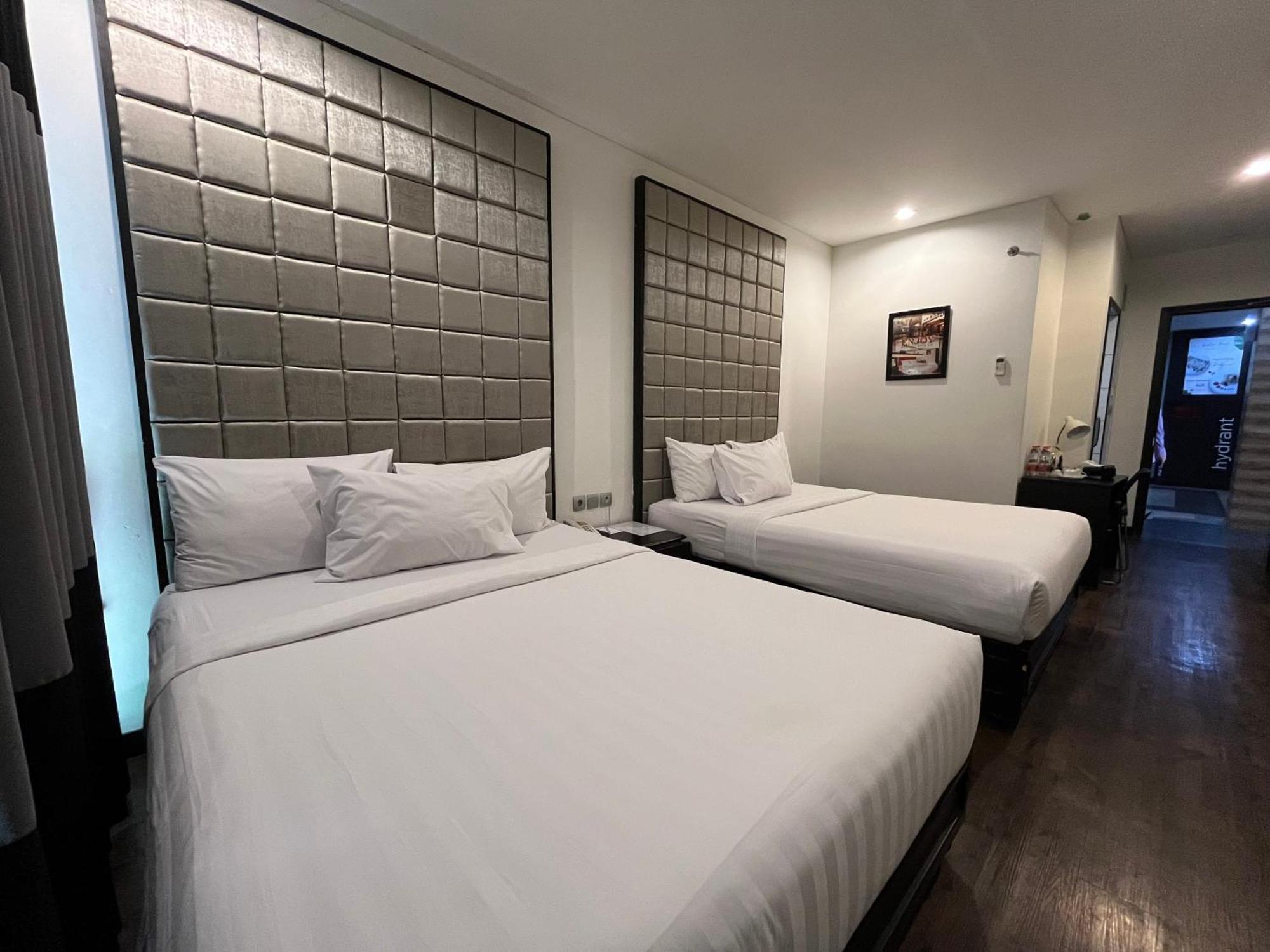 Kalya Hotel Bandung Dago Buitenkant foto