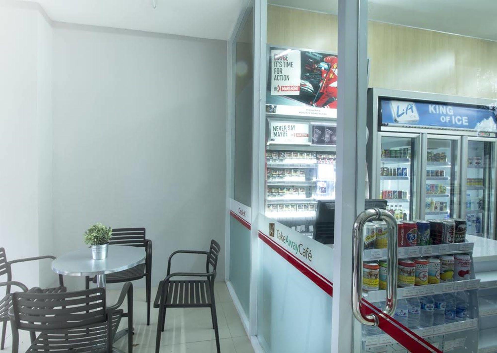 Kalya Hotel Bandung Dago Buitenkant foto