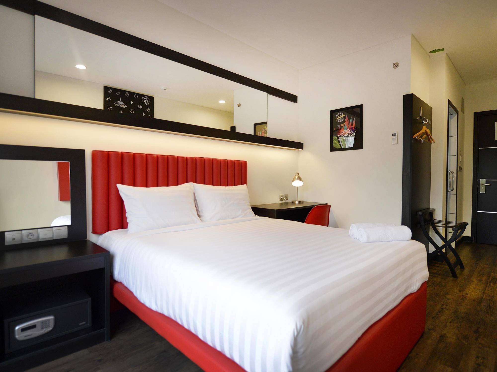 Kalya Hotel Bandung Dago Buitenkant foto