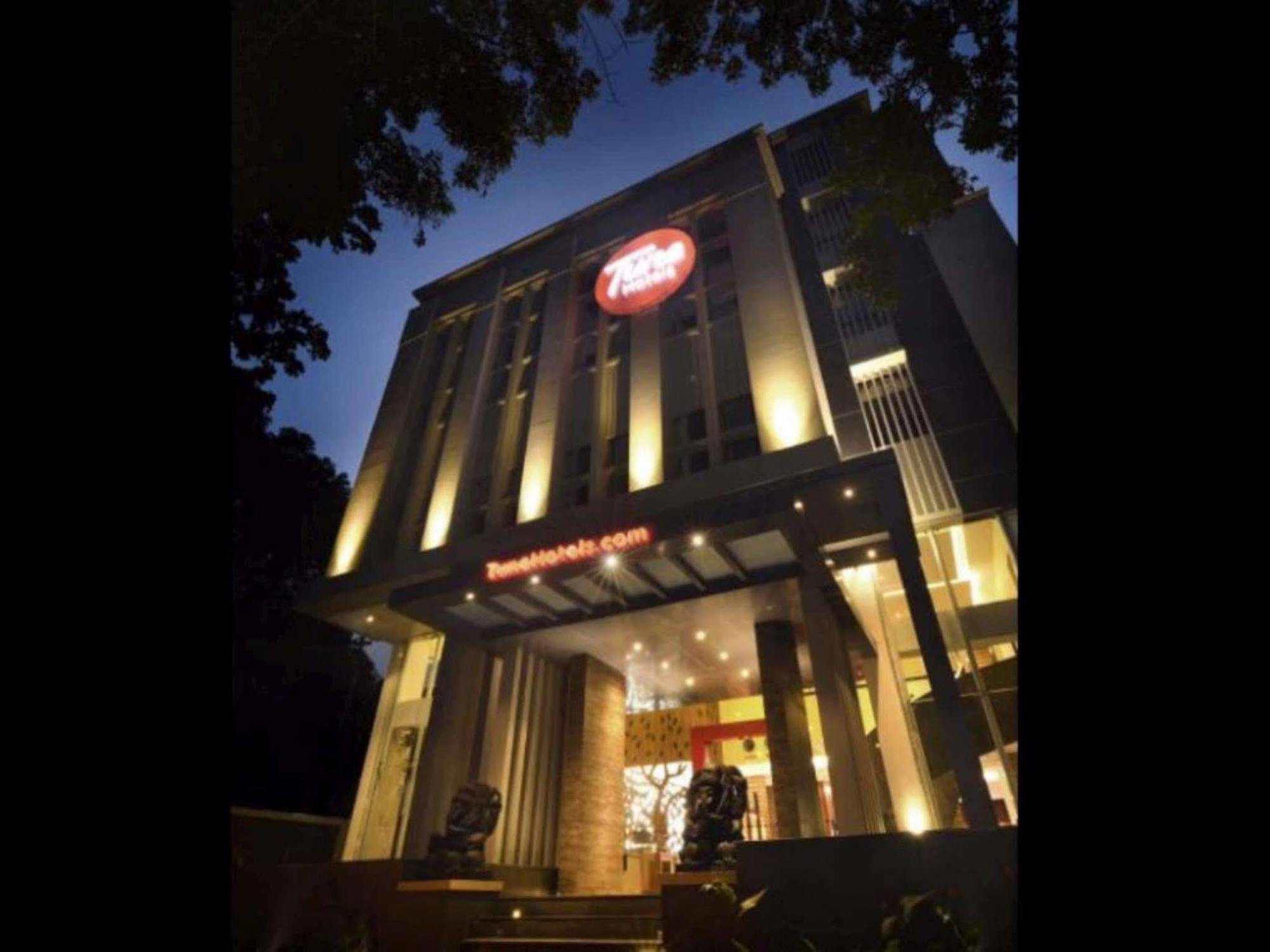 Kalya Hotel Bandung Dago Buitenkant foto